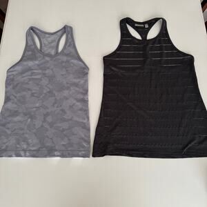 Athleta Set of 2 Racerback Tank Tops Size Small Grey and Black Athletic Workout